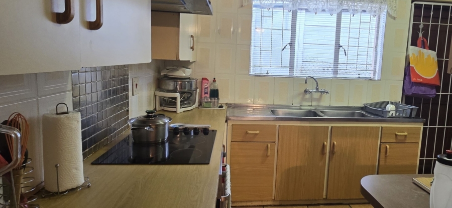 3 Bedroom Property for Sale in Bernadino Heights Western Cape
